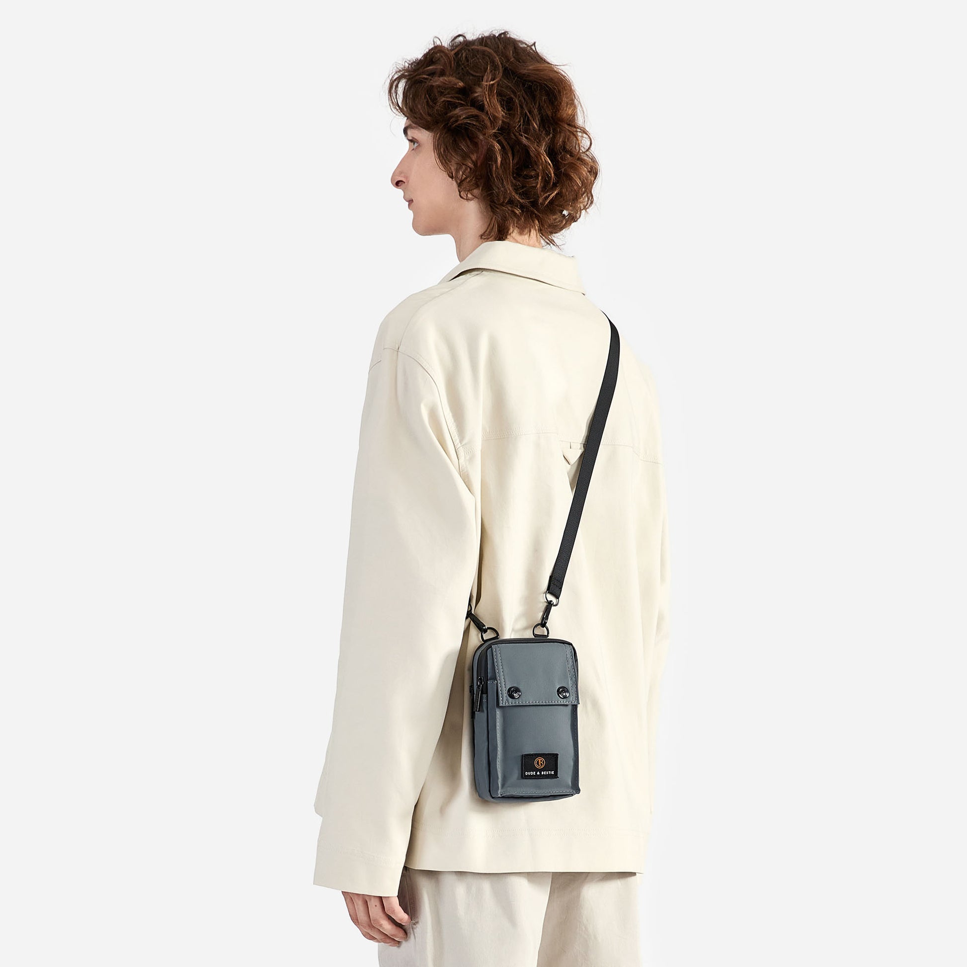 Darter Crossbody Bag (Matt Gray)