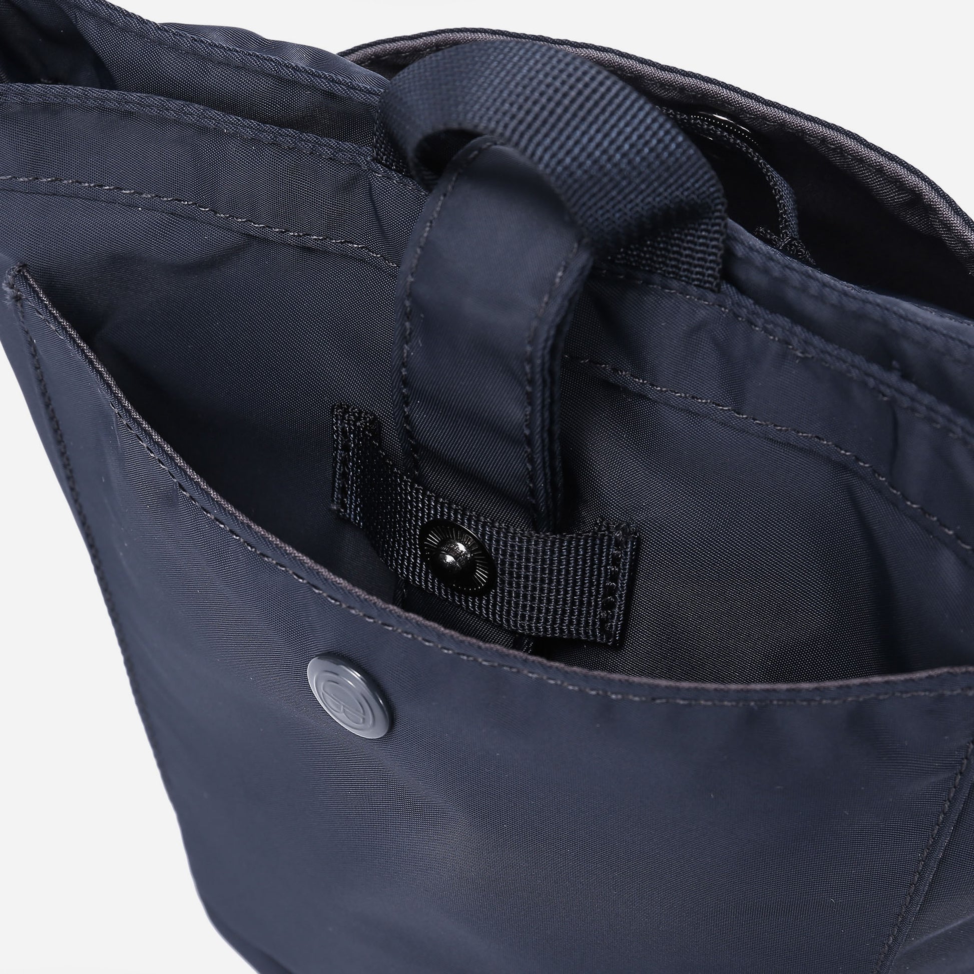 Dude & Bestie Age Bucket Bag - Navy