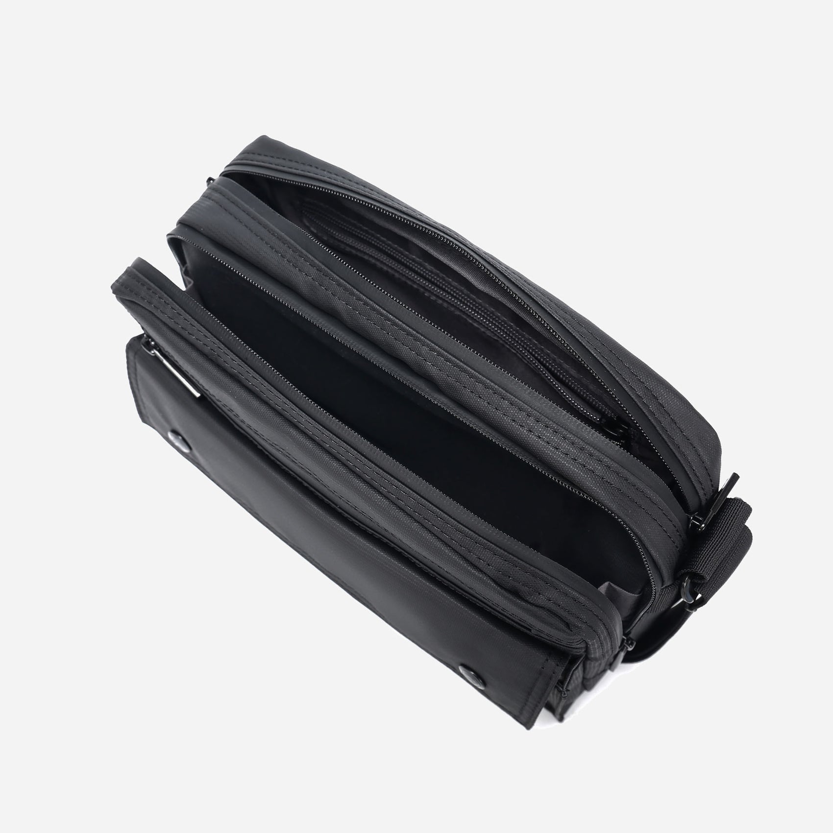 Skyline Crossbody Bag (Matt Black)