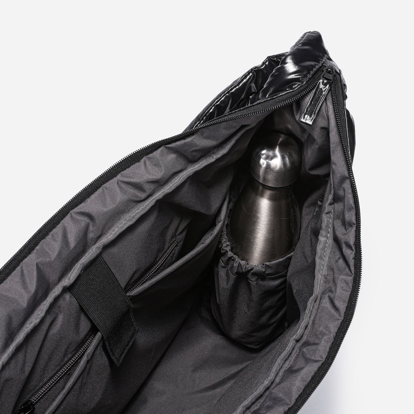 Hobo Puff Bag Polish (Black)