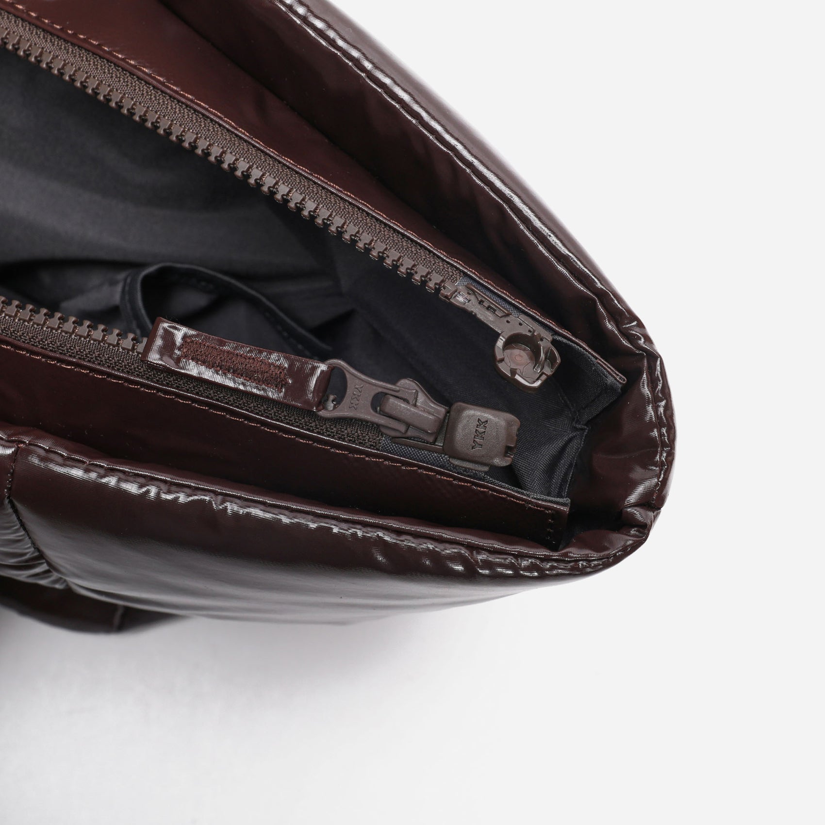 Puff Tote Polish (Brown)