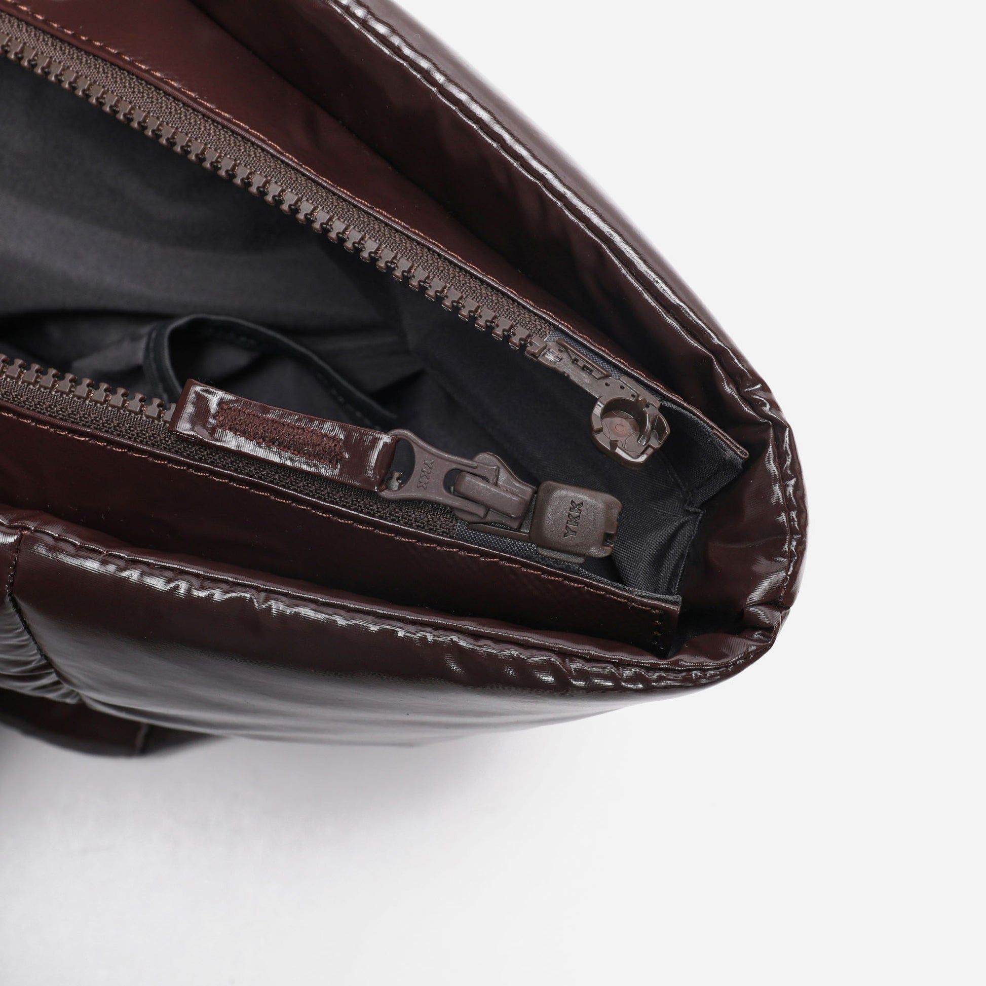 Puff Tote Polish (Brown)