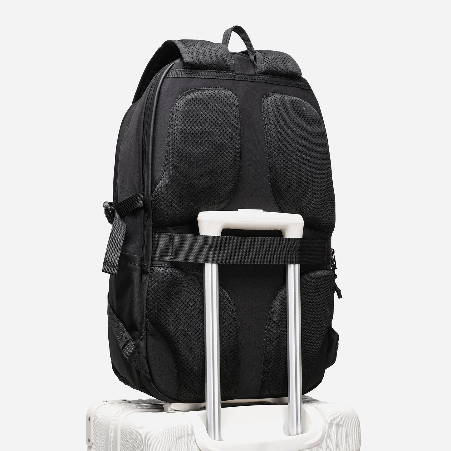 Roamer Backpack - Fujin and Raijin