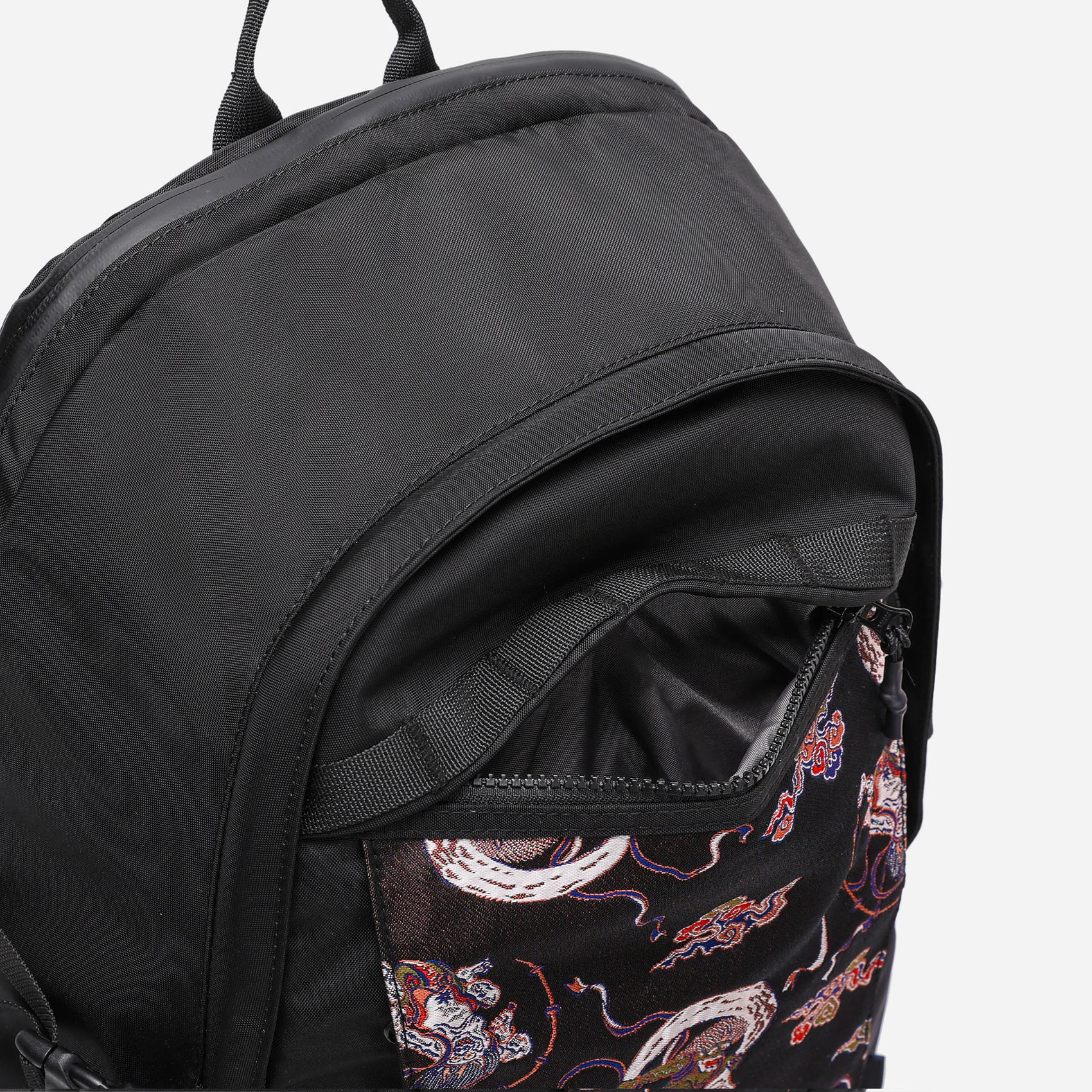 Roamer Backpack - Fujin and Raijin