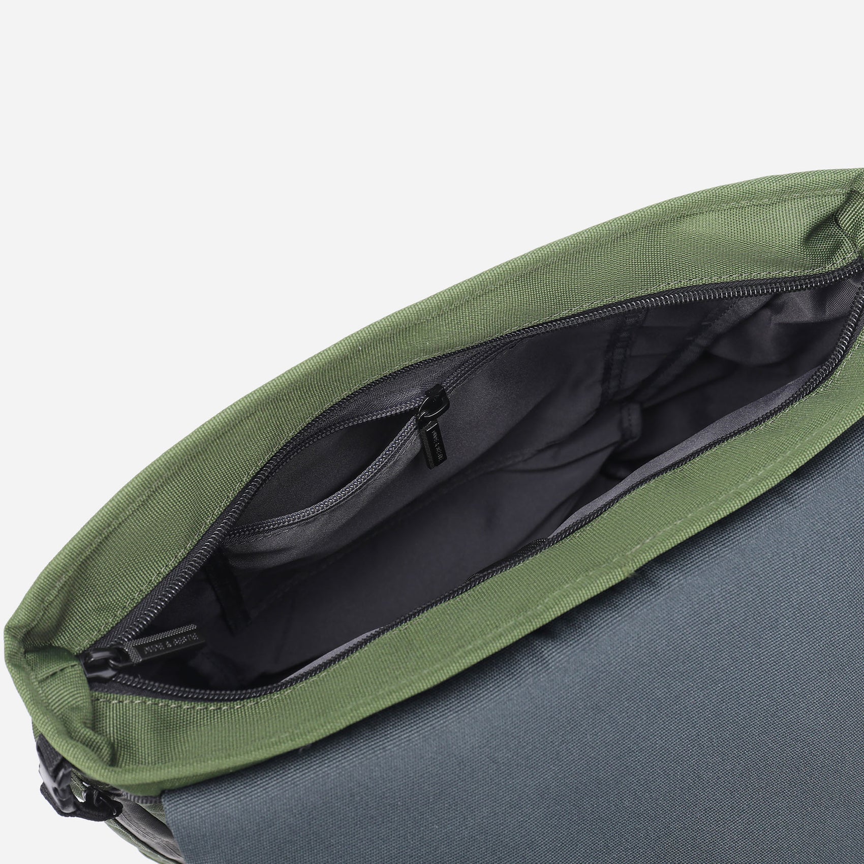 Hitch Backpack (Jungle)