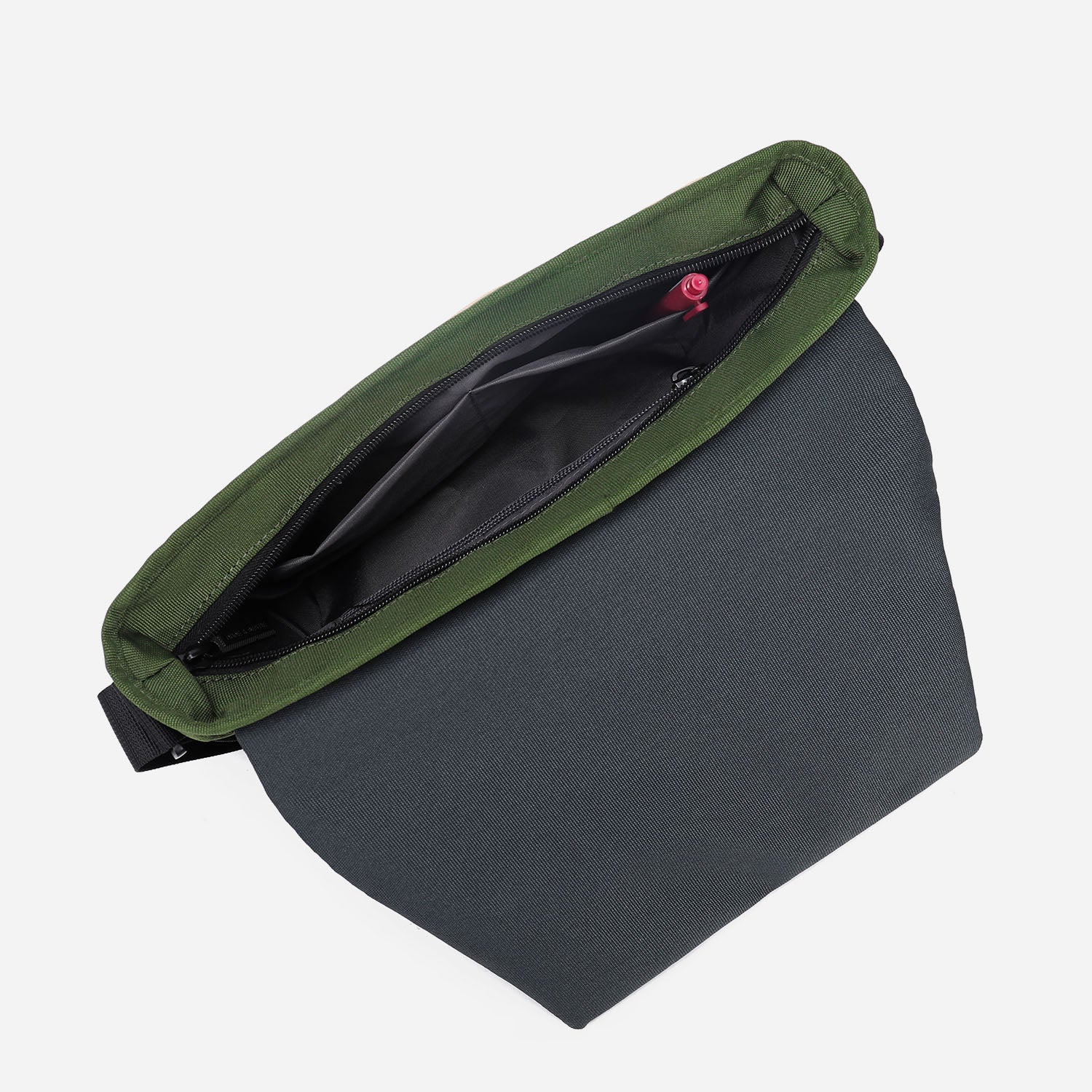 Hitch Crossbody (Jungle)