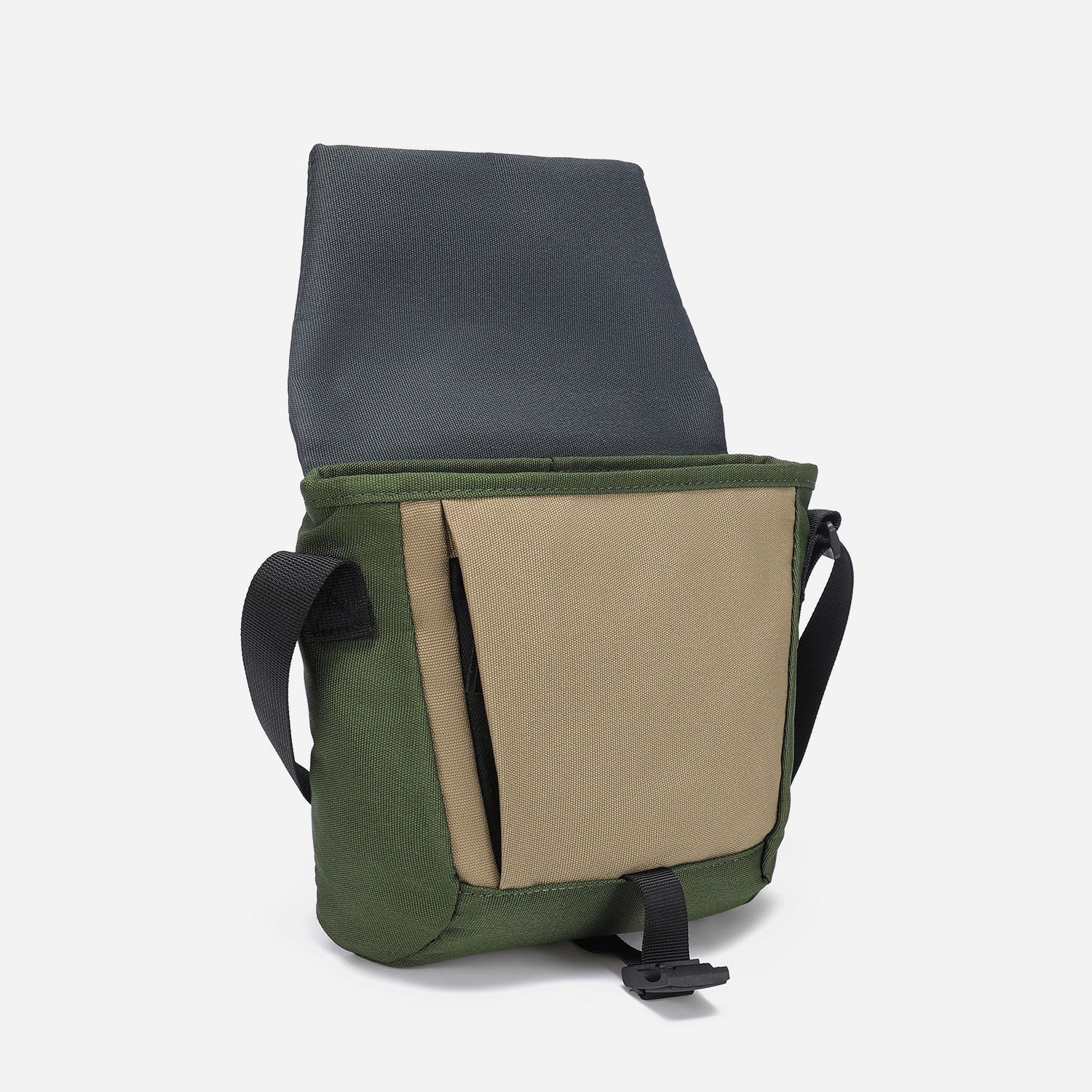 Hitch Small Crossbody Bag (Jungle)