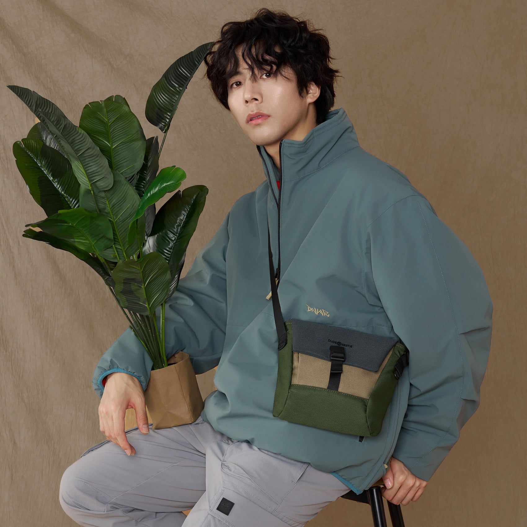 Hitch Small Crossbody Bag (Jungle)