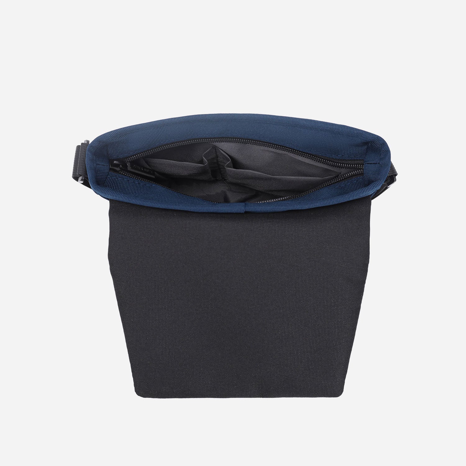 Hitch Small Crossbody Bag (Midnight)