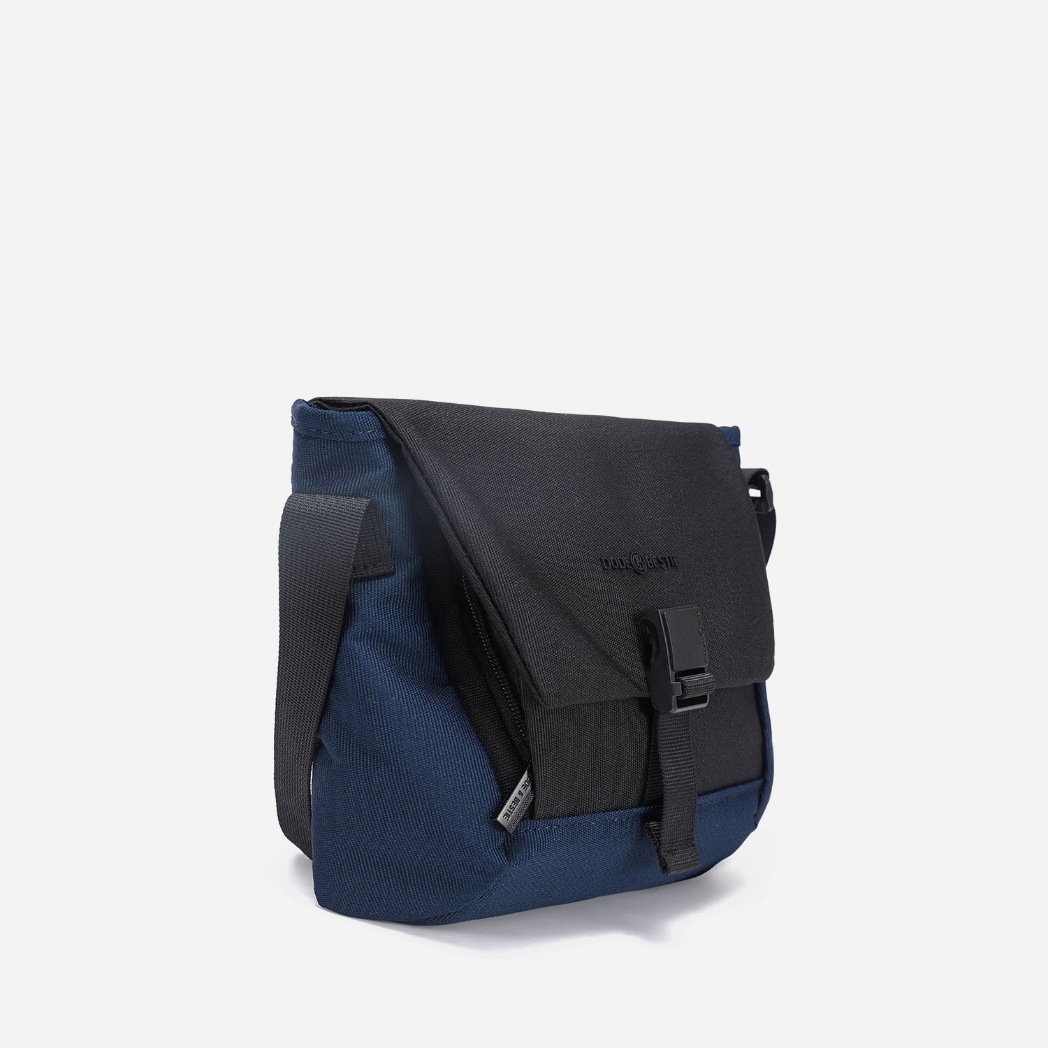 Hitch Small Crossbody Bag (Midnight)