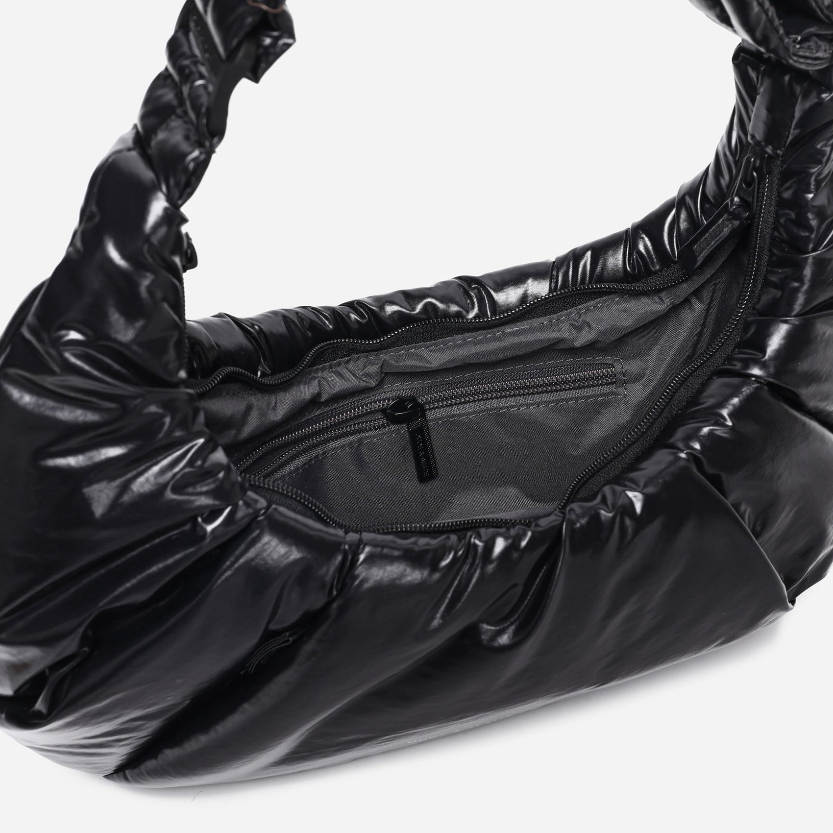 Puff Croissant Polish (Black)