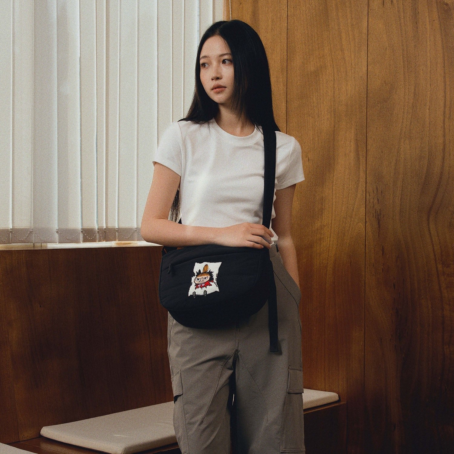 バッグ Poohminnie_ Puff Crossbody Bag - Pinkoi x Moomin Limited Edition – Dude