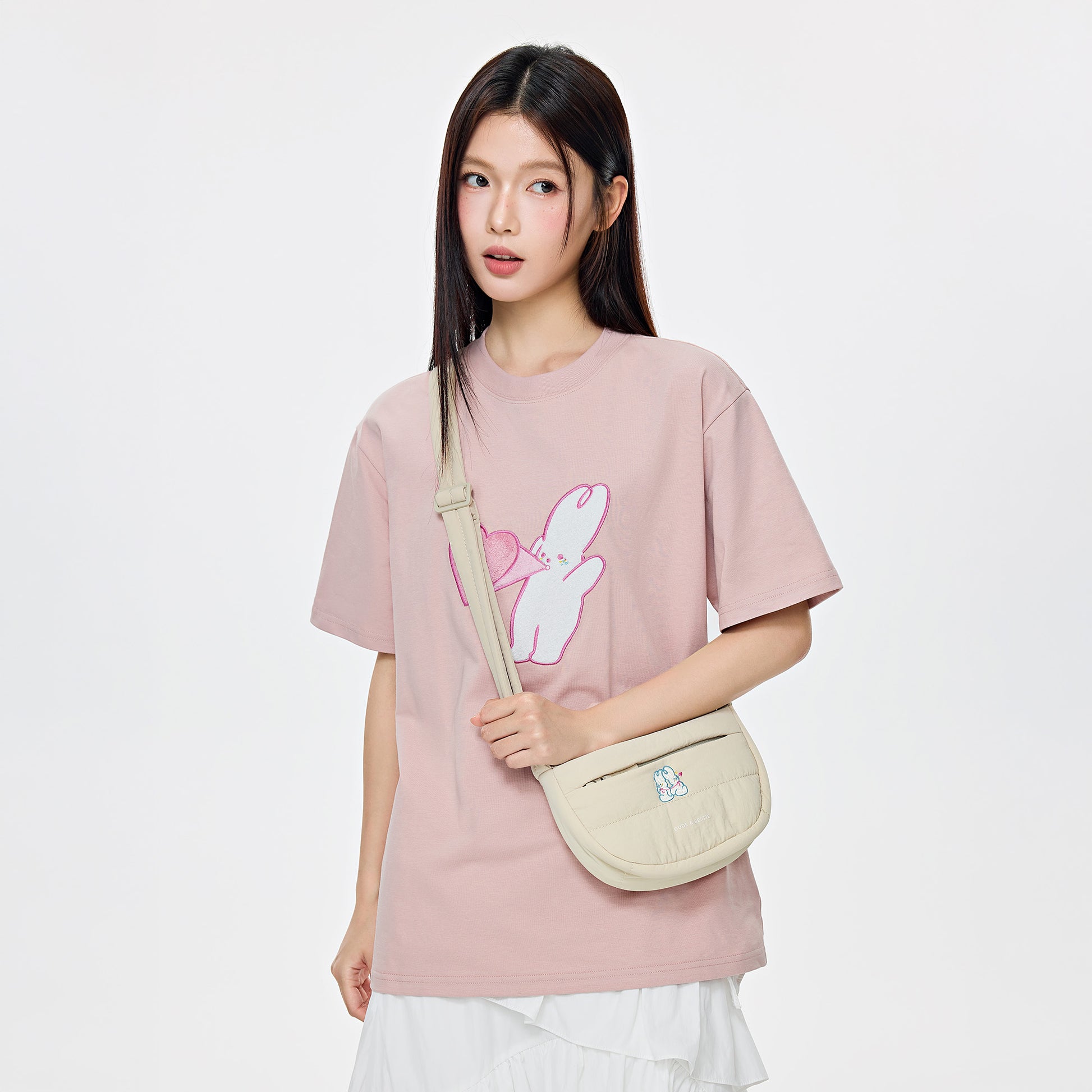 Dude & Bestie x Shuku Say Love Embroidery T-shirt Pink Color