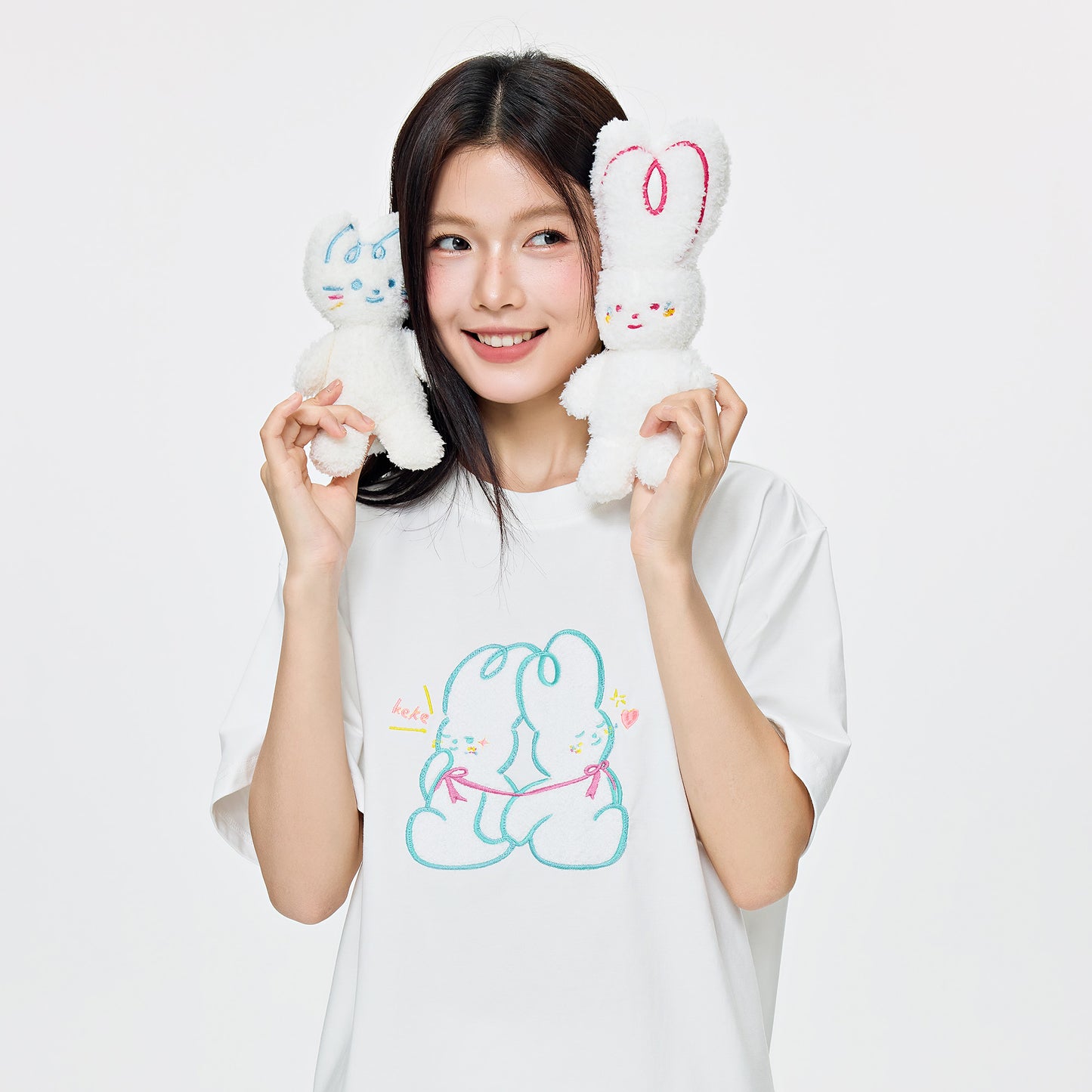 Dude & Bestie x Shuku Cuddle Knot Embroidery T-Shirt White Color