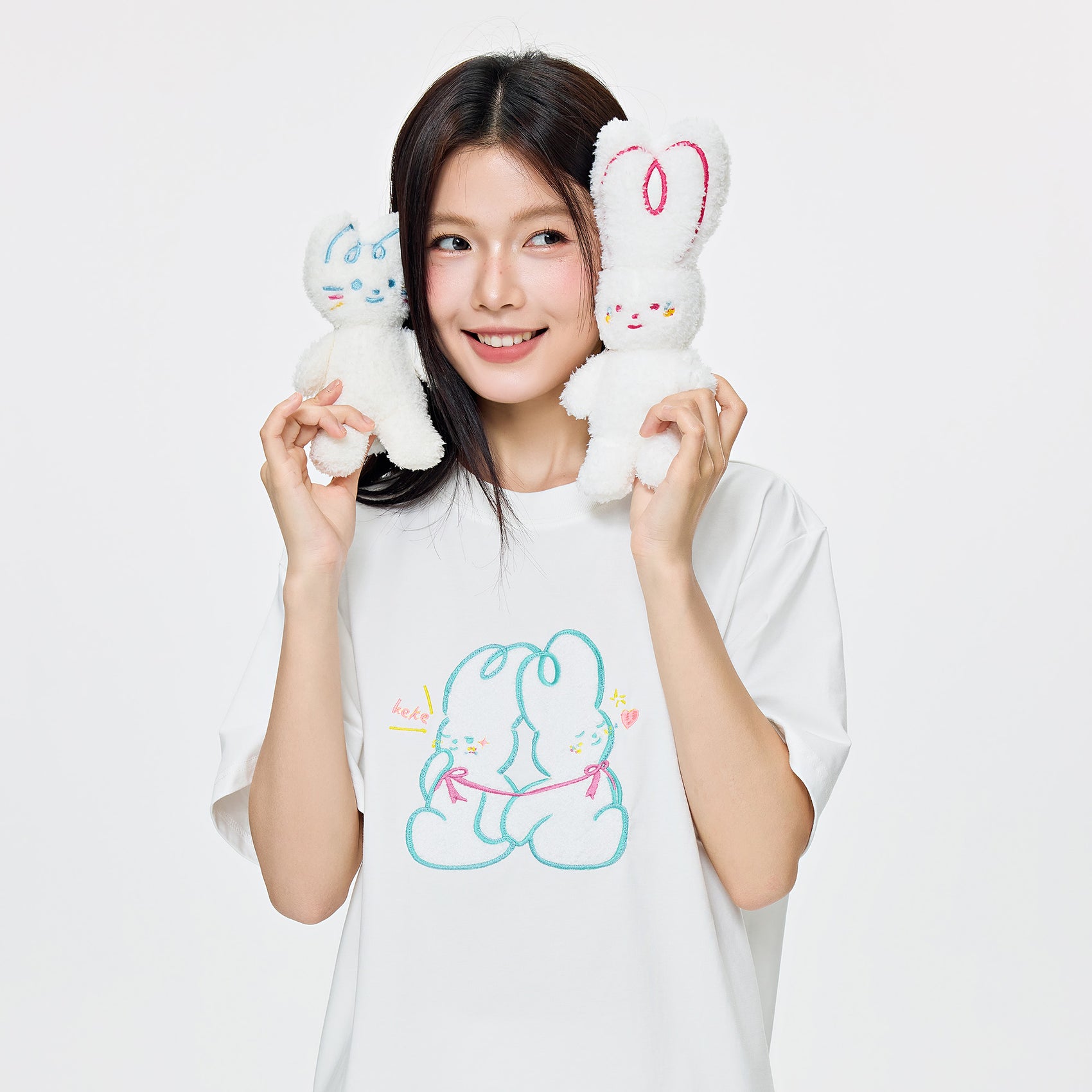 Dude & Bestie x Shuku Cuddle Knot Embroidery T-Shirt White Color